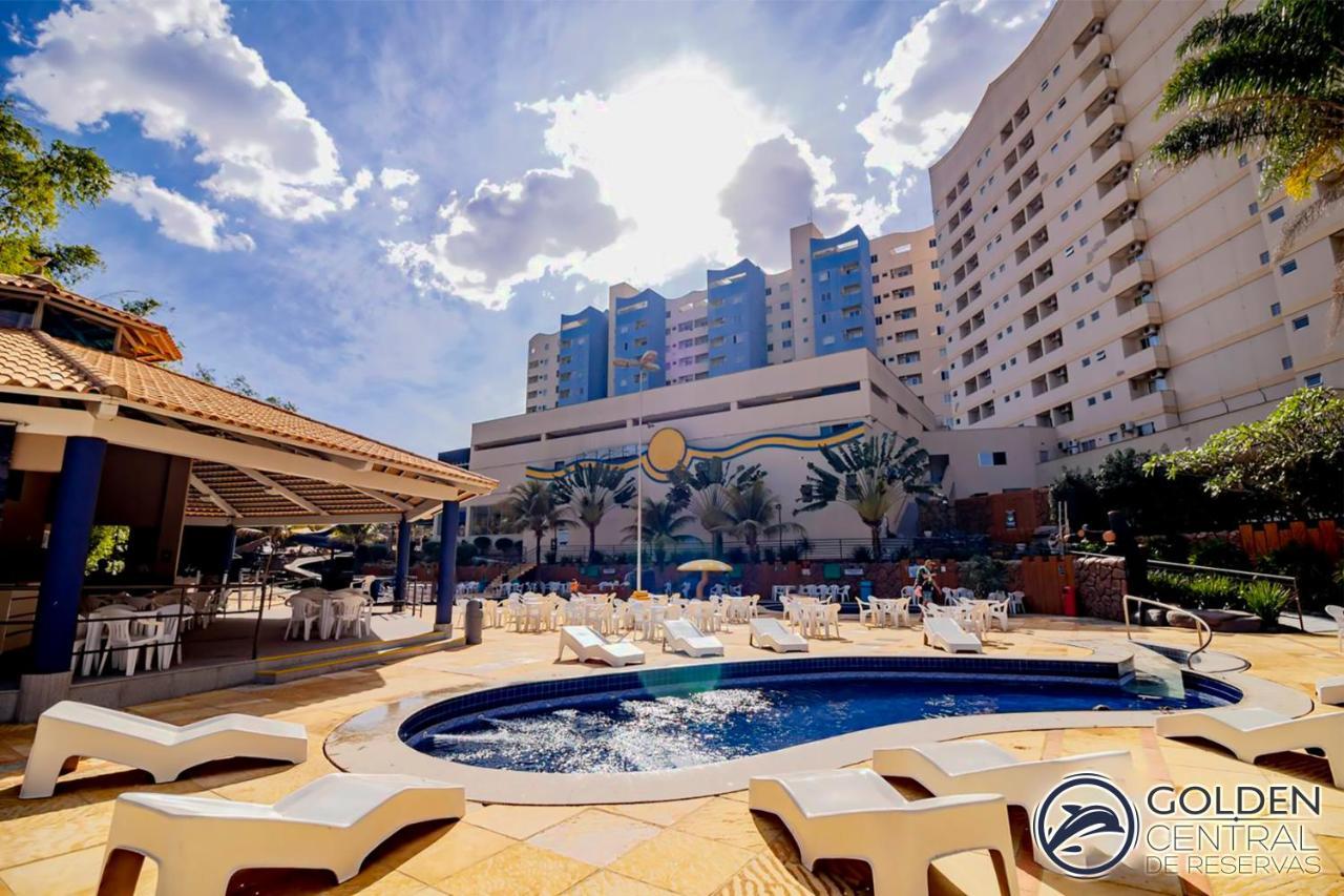 Golden Dolphin Grand Hotel - Suite Pool Caldas Novas Exterior photo