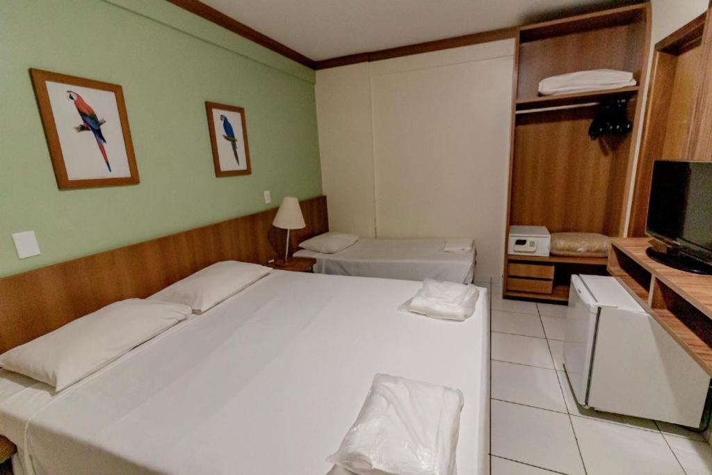 Golden Dolphin Grand Hotel - Suite Pool Caldas Novas Exterior photo